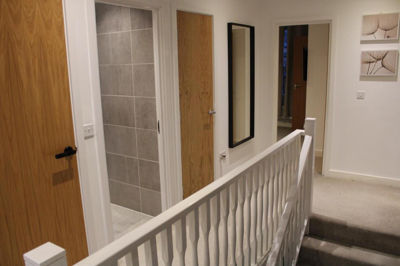 Haven: Spacious Luxury Home Near Xscape Castleford Exterior photo